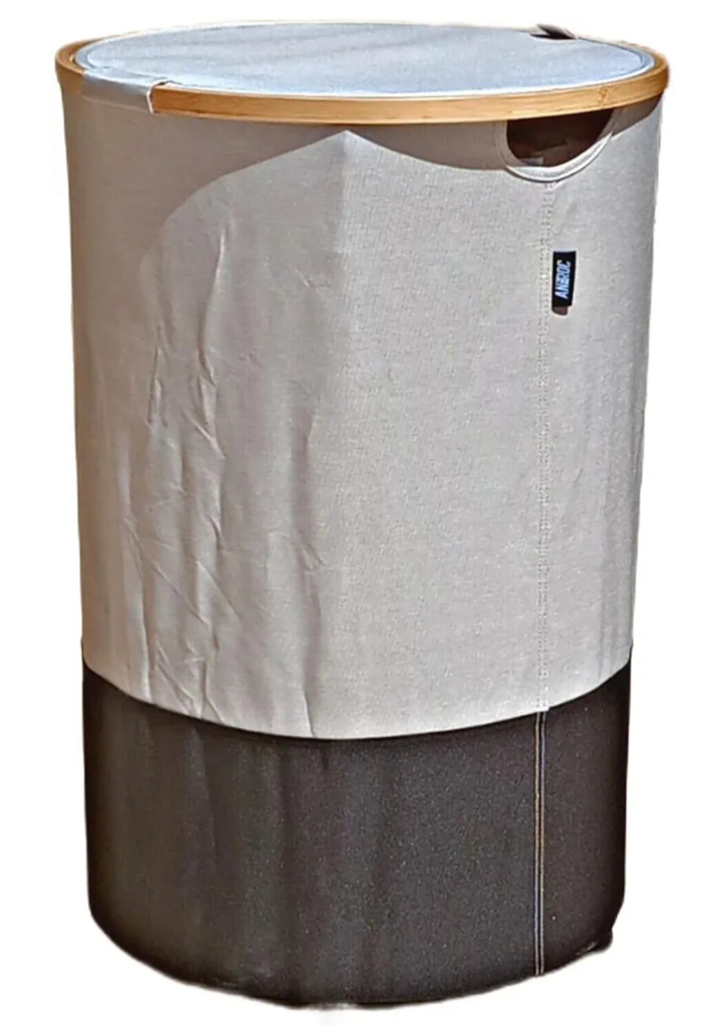 Laundry basket with lid and wheels