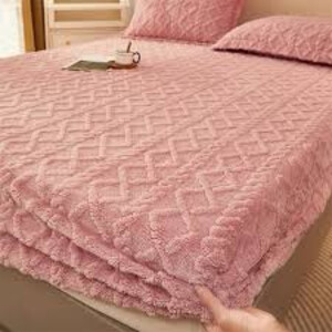 Plush Cable-Knit Mattress Protector
