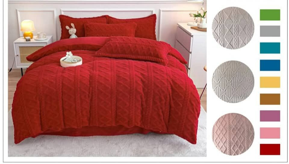 Luxurious Coral Quilted Duvet