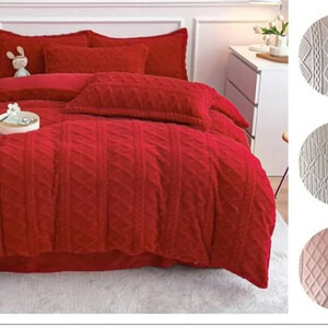 Luxurious Coral Quilted Duvet