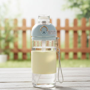 Chic Hydrate Bottle