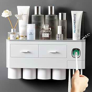 CleanSpace Toothbrush Holder
